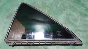 Форточка двери задней левой L TOYOTA Camry 68124-33060