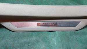 Накладка порога внутренняя задняя правая R TOYOTA Camry 67917-33070