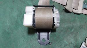 Ремень безопасности задний TOYOTA Camry 73360-33130