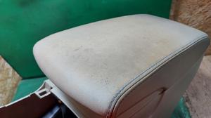 Подлокотник центральный TOYOTA Camry 58810-33200
