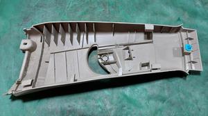 Обшивка стойки центральная верхняя правая R TOYOTA Camry 62410-33140