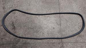 Уплотнитель проёма багажника