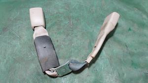 Замок ремня безопасности задний