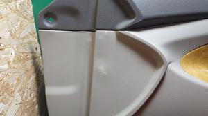 Обшивка двери передняя правая R TOYOTA Camry 67610-33B70