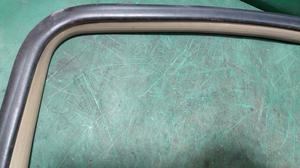 Уплотнитель кабины передний правый R TOYOTA Camry 62311-33070