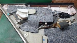 Обшивка двери задняя правая R TOYOTA Camry 67630-33820