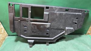 Накладка торпеды нижняя правая R TOYOTA Camry 55607-3T030