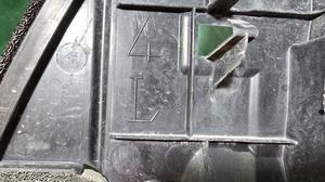 Дефлектор радиатора левый L TOYOTA Camry 53294-33030