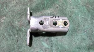 Петля двери передней левой L нижняя L200/5 MITSUBISHI L200 5702A162