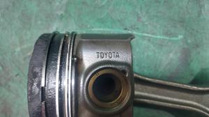 Шатун с поршнем 1GD-FTV G8 TOYOTA Hilux None