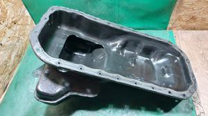 Поддон двигателя 1GD-FTV G8 TOYOTA Hilux 12101-0E010