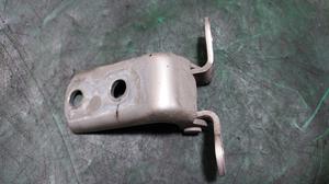 Петля двери задней правой R нижняя TOYOTA Camry 68770-52031