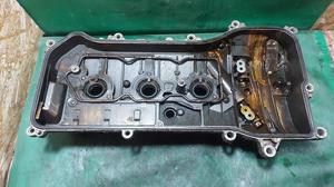 Крышка клапанная 2GR-FE левая L TOYOTA Camry 11202-31030