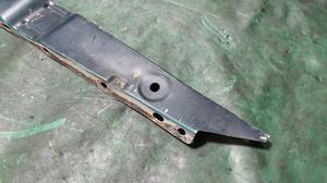 Кронштейн крепления крыла переднего верхний правый R LADA Нива Тревел 21230-8403036-81