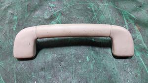 Ручка потолочная передняя TOYOTA Camry 74610-30240