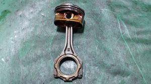 Шатун с поршнем 1UR-FE TLC200 TOYOTA Land Cruiser 200 13201-38030