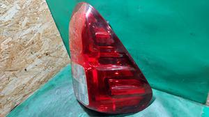 Фонарь задний правый R TOYOTA Hilux 81550-0K260