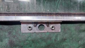 Стекло двери передней правой R LADA Нива Тревел None