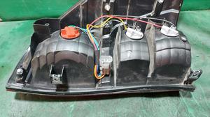 Фонарь задний левый L TOYOTA Hilux 81560-0K270