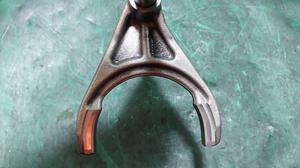 Вилка переключения раздаточной коробки G7 TOYOTA Hilux 36312-35040