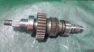 Вал разлаточной коробки G7