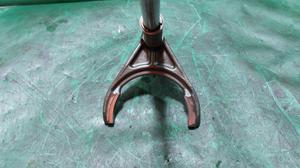 Вилка переключения раздаточной коробки G7 TOYOTA Hilux None