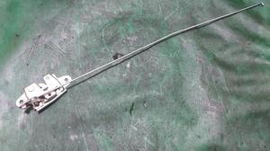 Замок борта правый R G8