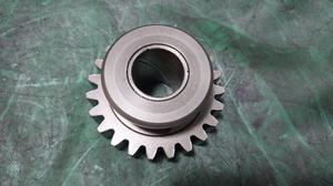 Шестерня заднего хода МКПП MR980842 L200/4 MITSUBISHI L200 2535A009