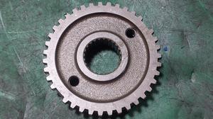 Шестерня (ступица) промежуточного вала МКПП MR980842 L200/4 MITSUBISHI L200 2535A030