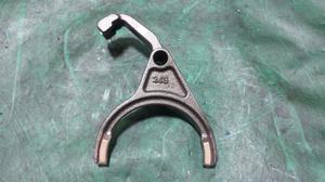 Муфта переключения 5 передачи МКПП MR980842 L200/4 MITSUBISHI L200 2535A028