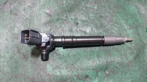 Форсунка топливная 2GD-FTV G8 TOYOTA HiluxTOYOTA Hilux 23670-08040