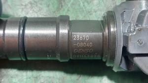 Форсунка топливная 2GD-FTV G8 TOYOTA HiluxTOYOTA Hilux 23670-08040