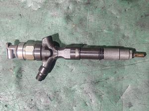 Форсунка топливная 1KD-FTV/2KD-FTV G7