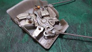 Механизм замков заднего борта G7 TOYOTA Hilux 65760-0K010