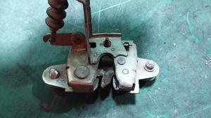 Замок борта заднего левый L G7 TOYOTA Hilux 65790-0K020