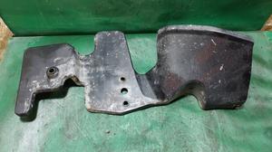 Дефлектор радиатора левый L G7 TOYOTA Hilux 53294-0K050