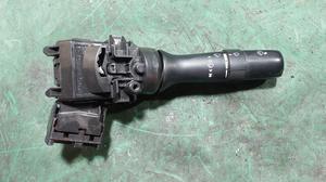 Подрулевой переключатель стеклоочистителей R G7 TOYOTA Hilux 84652-0K061