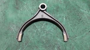 Вилка переключения раздаточной коробки L200/5 MITSUBISHI L200 3242A174