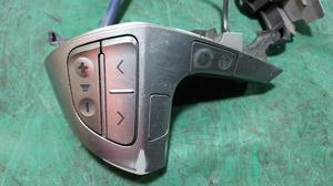 Кнопки руля G7 TOYOTA Hilux 84250-0K290