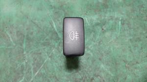 Кнопка включения задней противотуманки G7