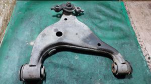 Рычаг передний нижний правый R G7 TOYOTA Hilux 48068-0K040