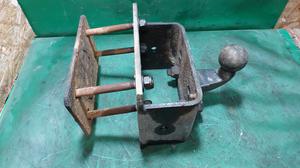 Фаркоп G7 TOYOTA Hilux None