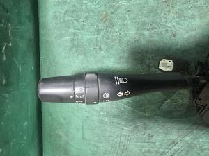 Блок подрулевых переключателей NP300  25260-VB01E