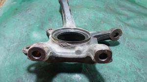 Кулак поворотный левый L G7 TOYOTA Hilux 43212-0K030
