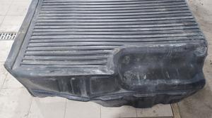 Вкладыш в кузов G7 TOYOTA Hilux None