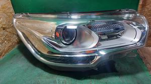 Фара передняя правая R Citroen C4 (B7) - DS4 10-15