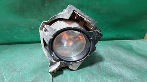 Фара противотуманная правая R G7