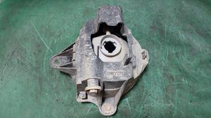 Фара противотуманная правая R G7 TOYOTA Hilux 81025-0K041