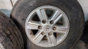Комплект колёс 255/70 R15 G7 TOYOTA Hilux None