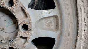 Комплект колёс 255/70 R15 G7 TOYOTA Hilux None
